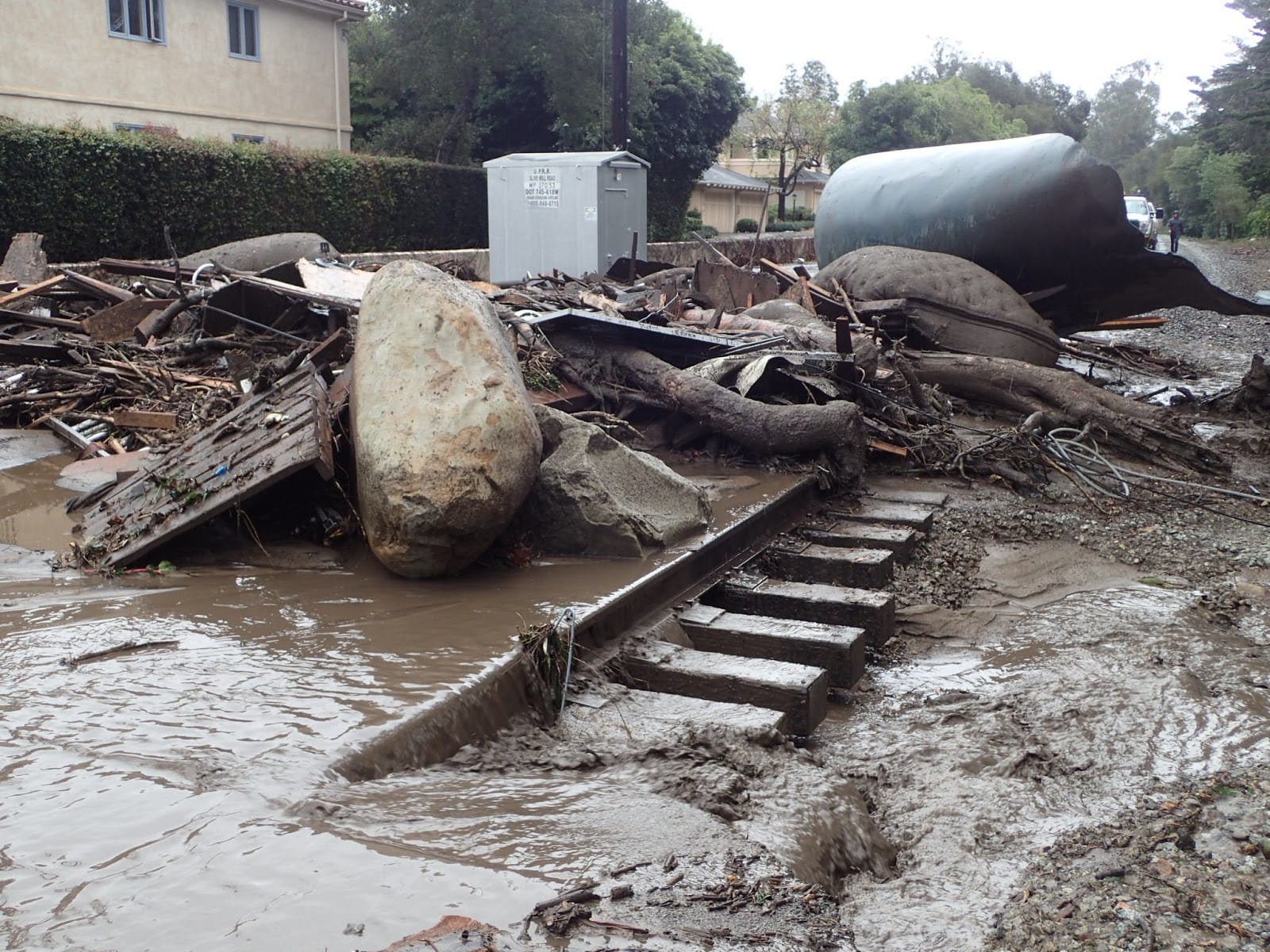 1/9 Debris Flow, Olive Mill Road at railroad tracks